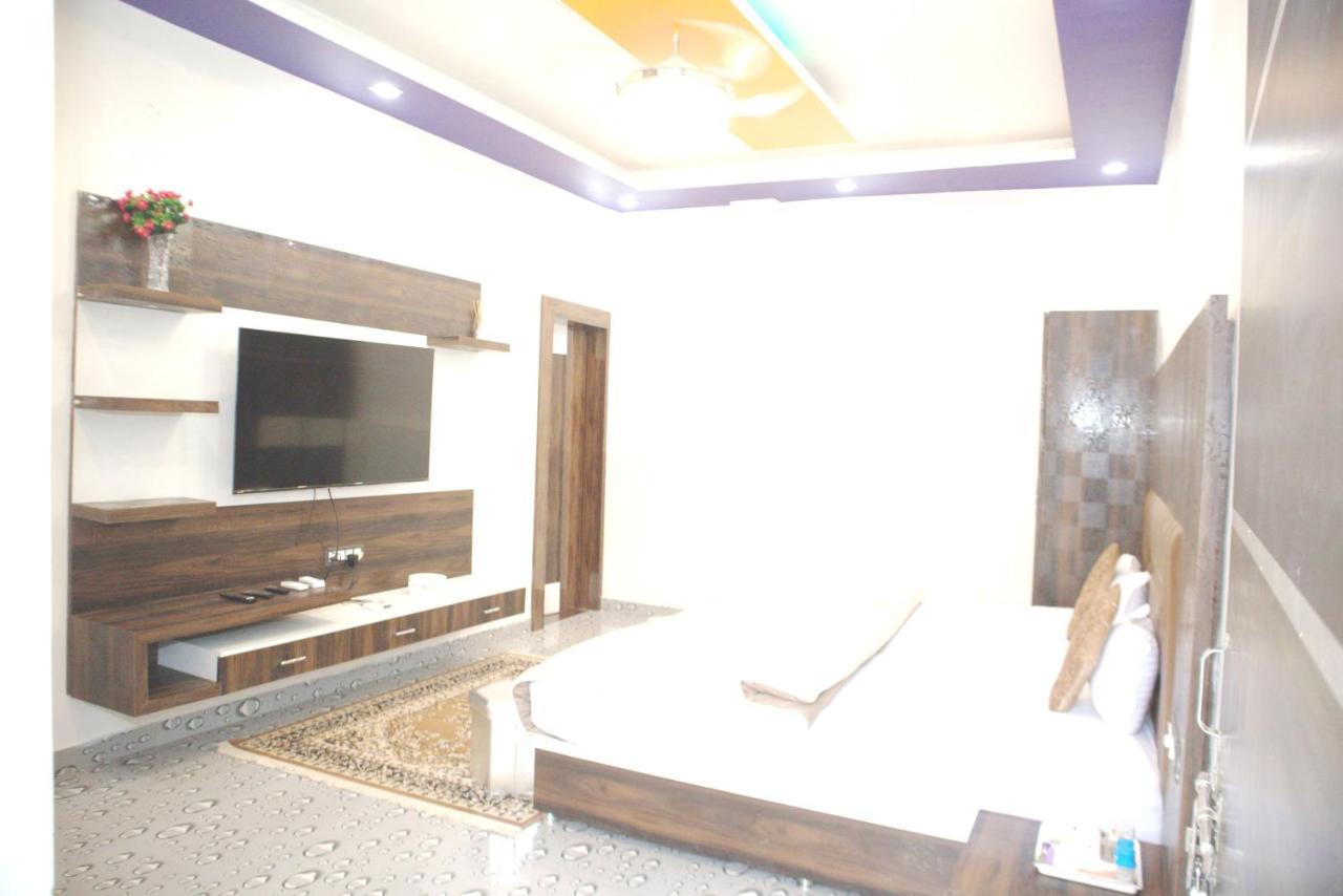 Rajmahal Resort Патна Экстерьер фото